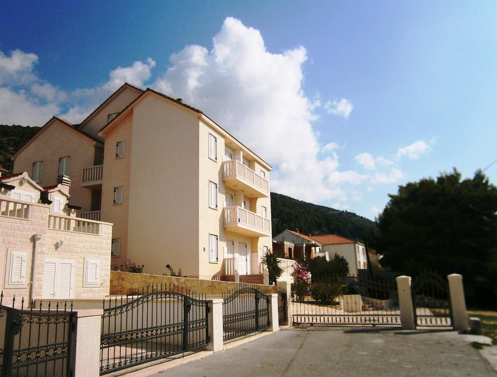 Sun House Apartments 볼 외부 사진