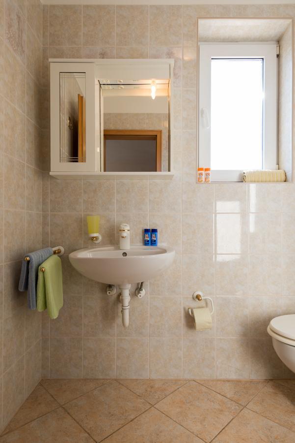 Sun House Apartments 볼 외부 사진